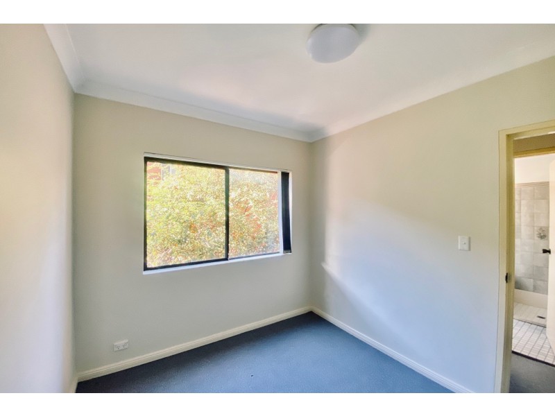 2/4 Maud Street, Granville NSW 2142