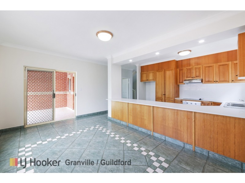 1/6 Bolton Street, Guildford NSW 2161