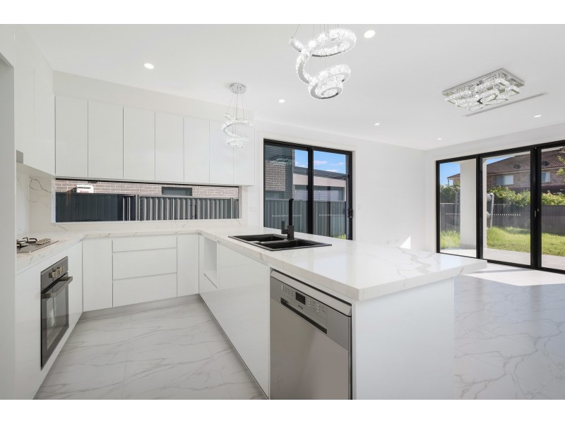 9a Mons Street, Granville NSW 2142