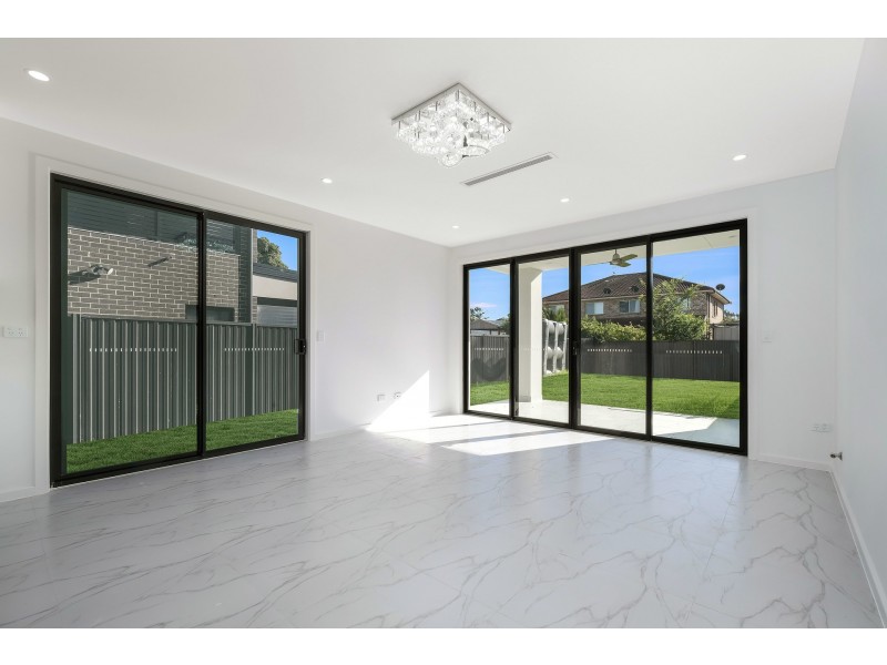 9a Mons Street, Granville NSW 2142