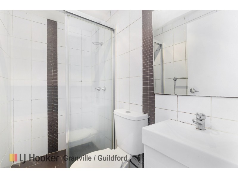 10/8-10 Northumberland Road, Auburn NSW 2144