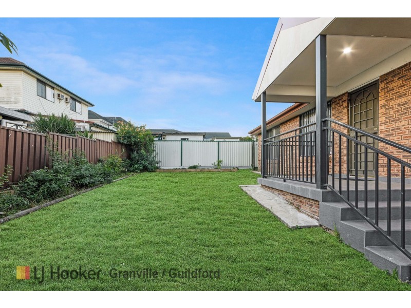 2/33 Clement Street, Guildford NSW 2161