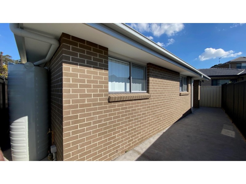 4A Van Dieman Crescent, Fairfield NSW 2165