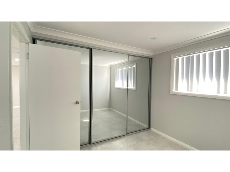 4A Van Dieman Crescent, Fairfield NSW 2165