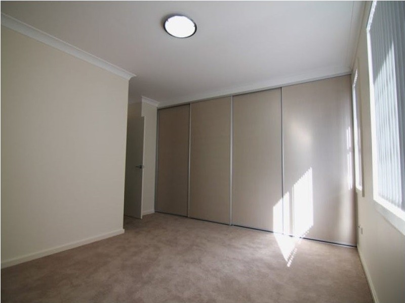 1/76-80 Virginia Street, Rosehill NSW 2142