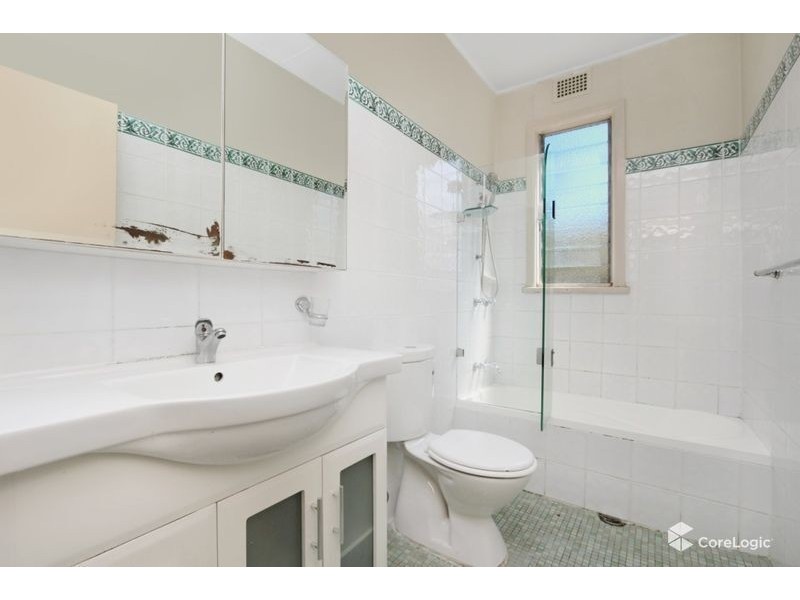 18 Carrington Street, Granville NSW 2142