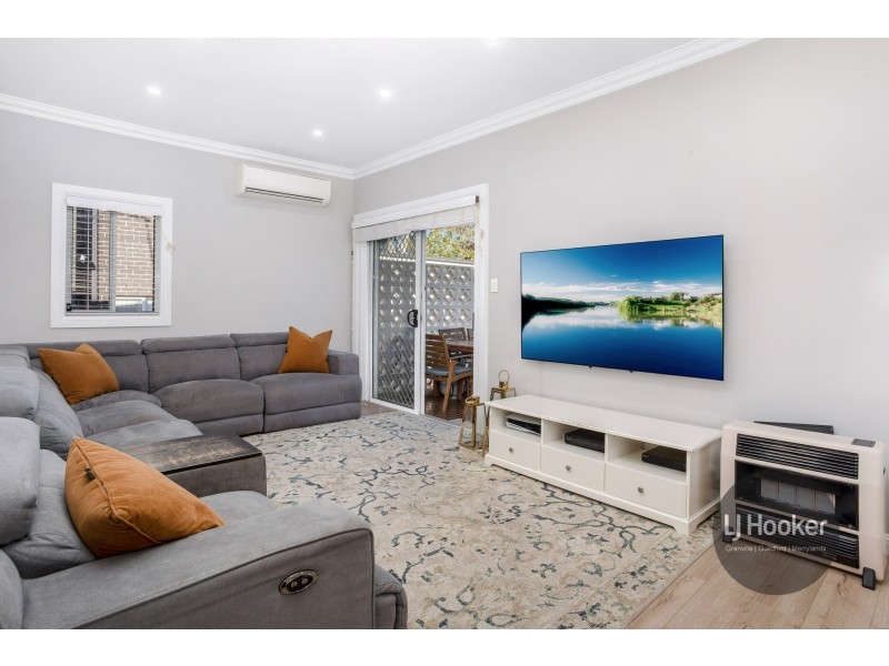 1 Regina Street, Guildford NSW 2161