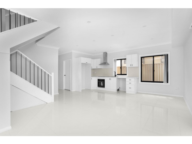 1 Brooks Street, Guildford NSW 2161