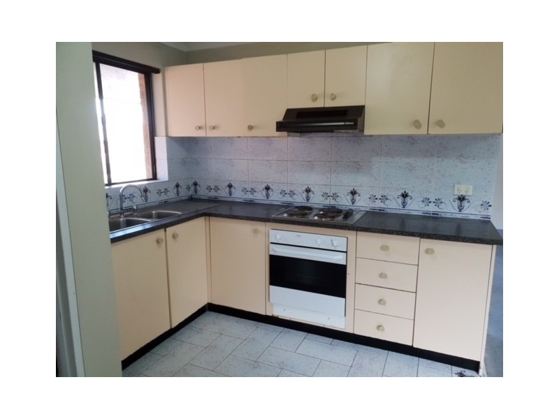 30/11 Louis Street, Granville NSW 2142