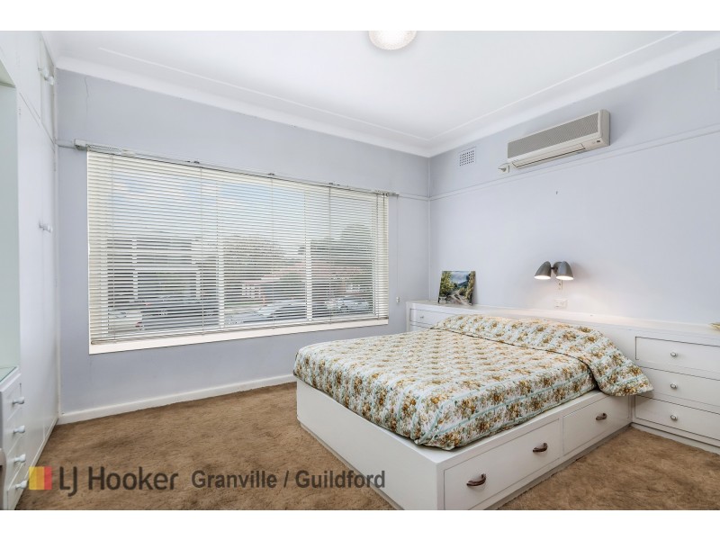 17 The Esplanade, Guildford NSW 2161