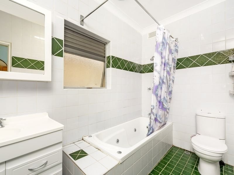 185 William Street, Granville NSW 2142