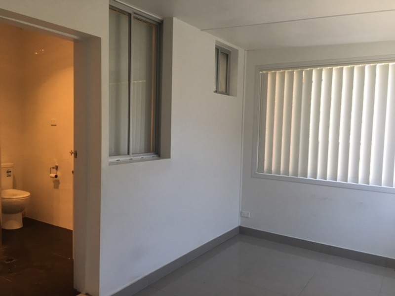 2B Dixmude Street, Granville NSW 2142