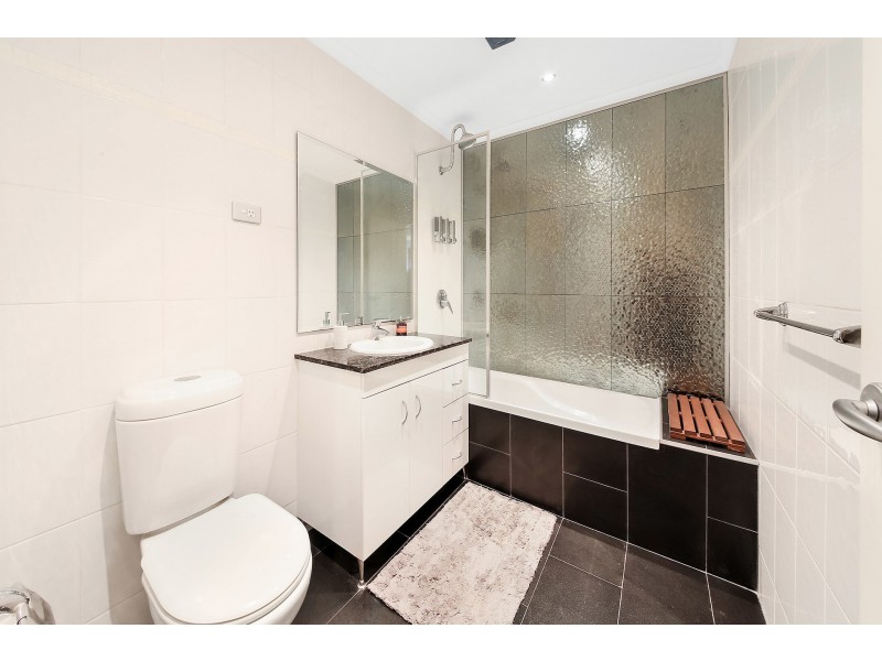 3/8-10 Refractory Court, Holroyd NSW 2142