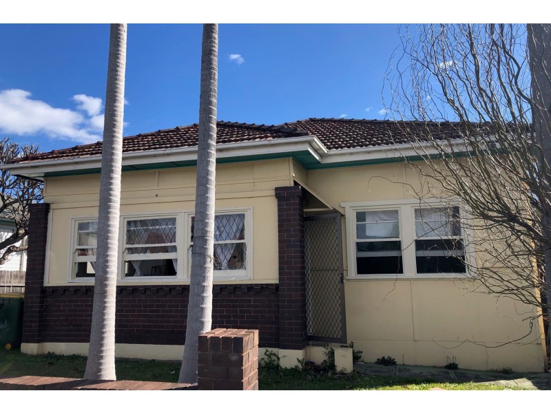 1/4 Bennalong Street, Granville NSW 2142