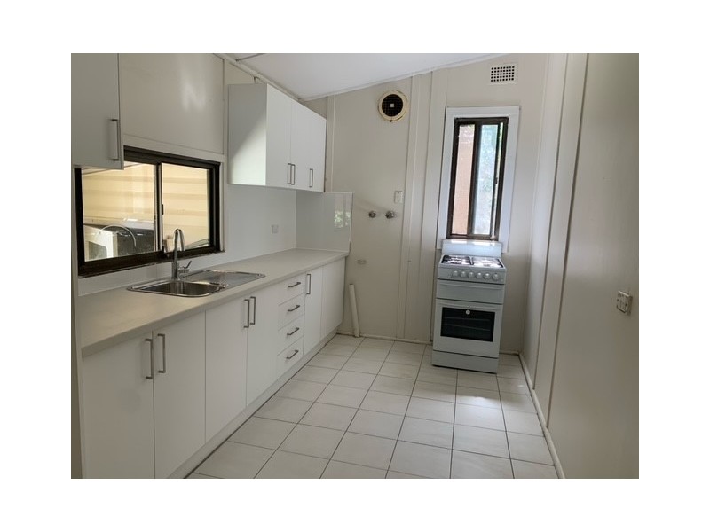 162 Blaxcell Street, Granville NSW 2142