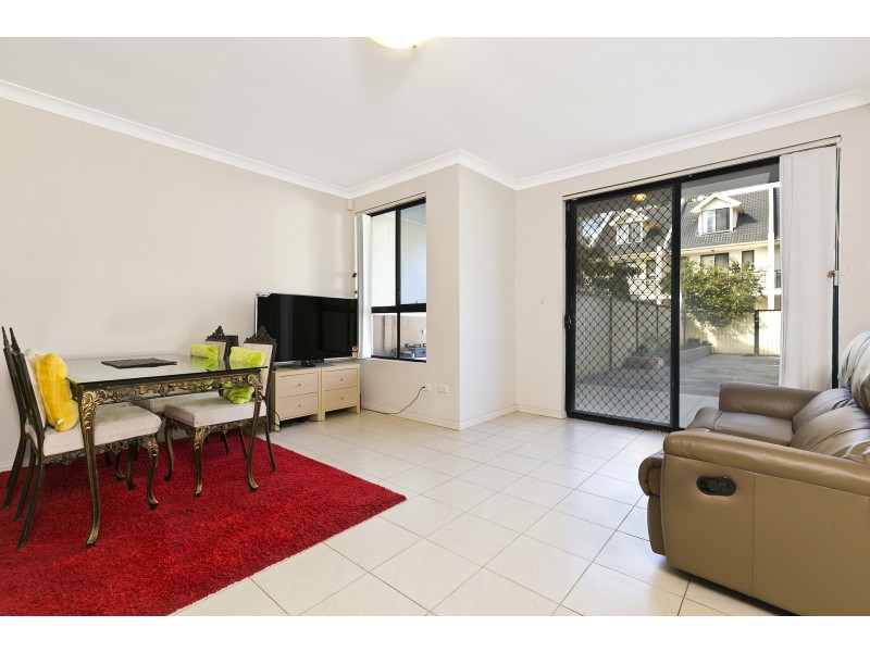4/2-4 Markey Street, Guildford NSW 2161