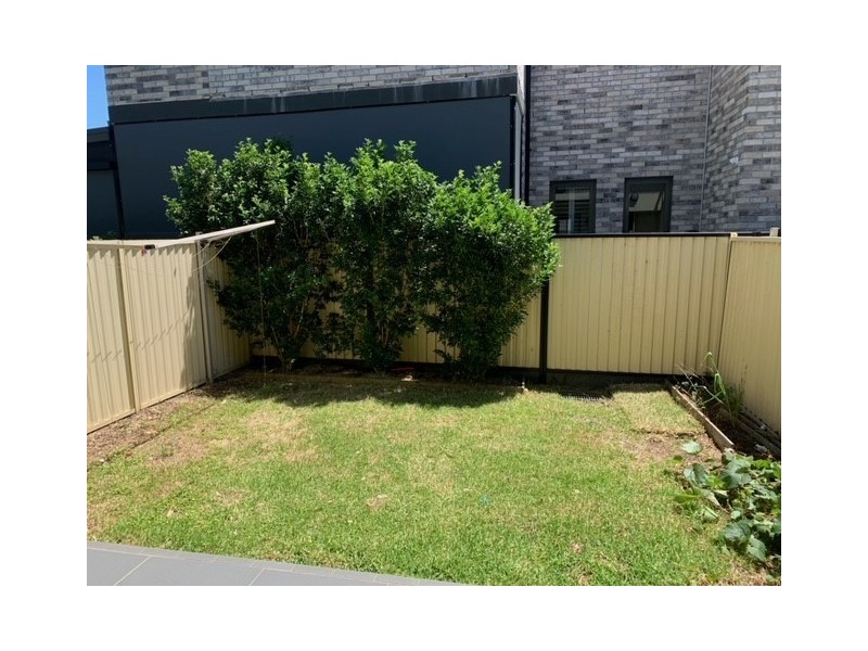 3/8 Erie Street, Granville NSW 2142
