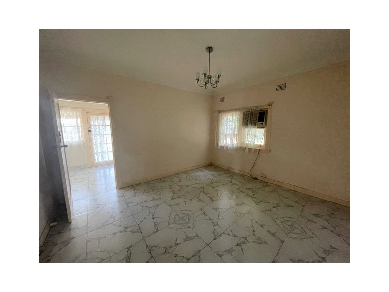98 Elizabeth Street, Granville NSW 2142