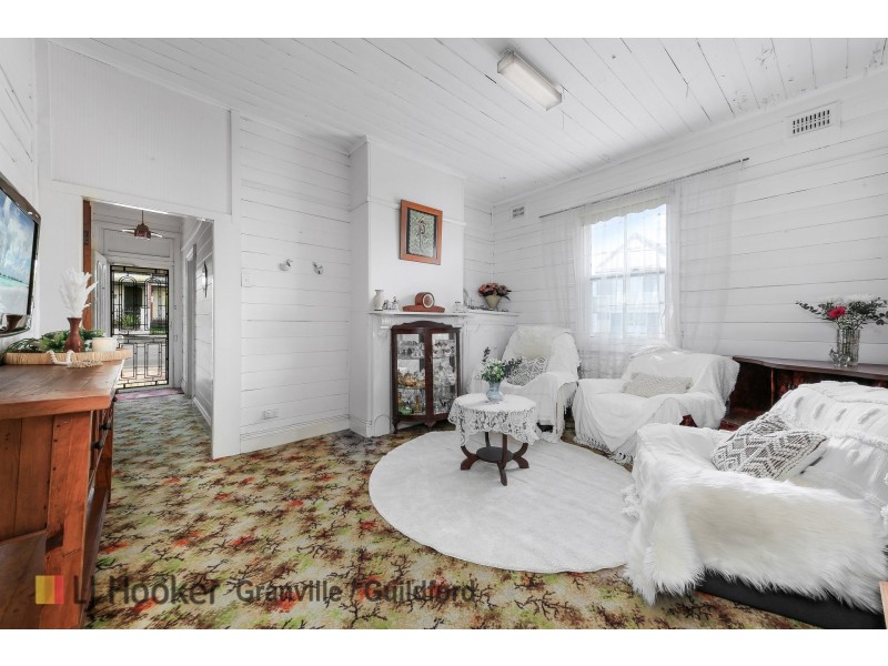 8 Queen Street, Granville NSW 2142