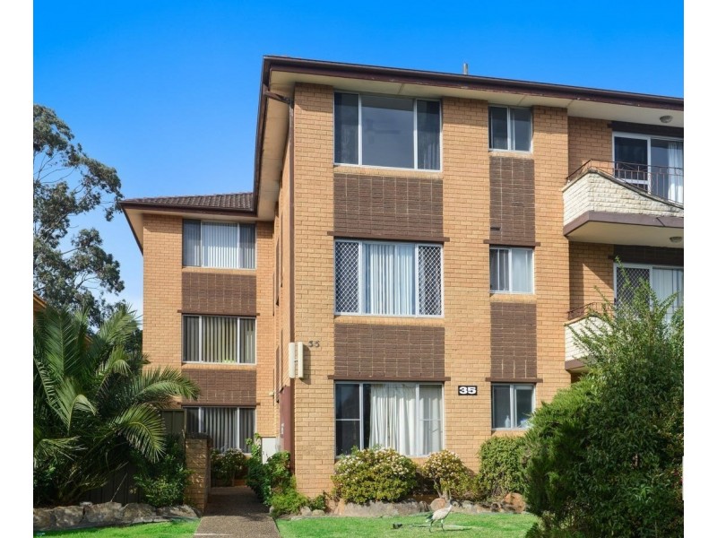 4/35 Blaxcell Street, Granville NSW 2142