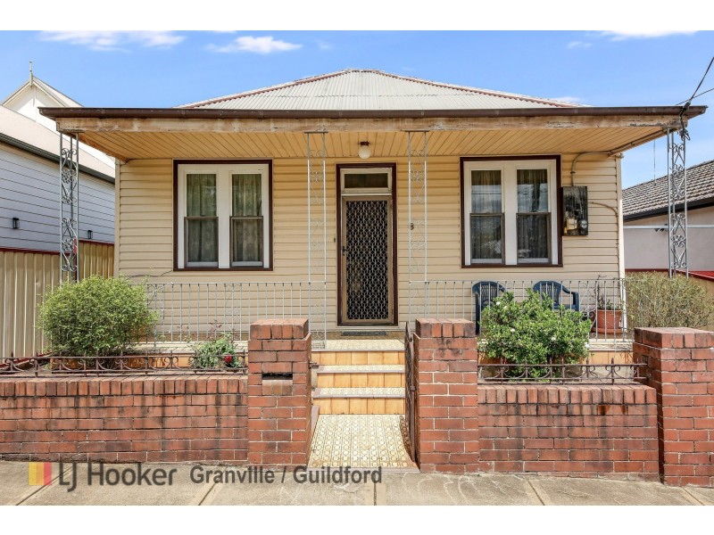 8 Charles Street, Granville NSW 2142