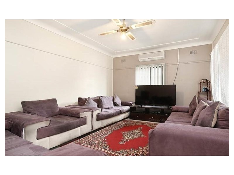 18 James Street, Guildford NSW 2161