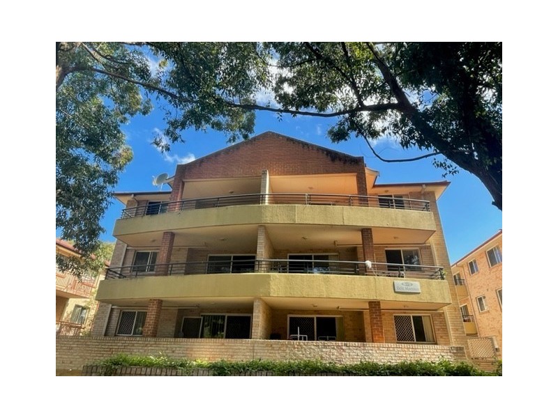 8/5-7 Early Street, Parramatta NSW 2150