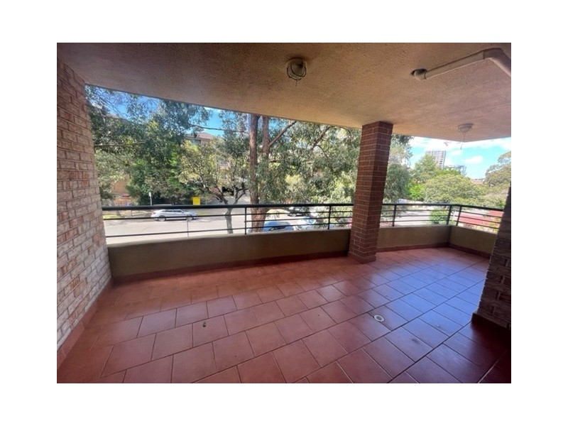 8/5-7 Early Street, Parramatta NSW 2150