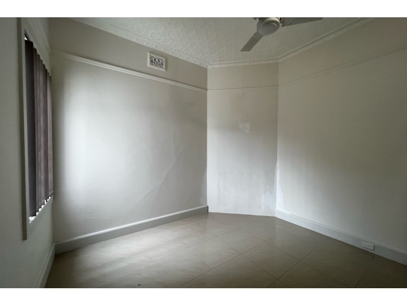 107 The Avenue, Granville NSW 2142