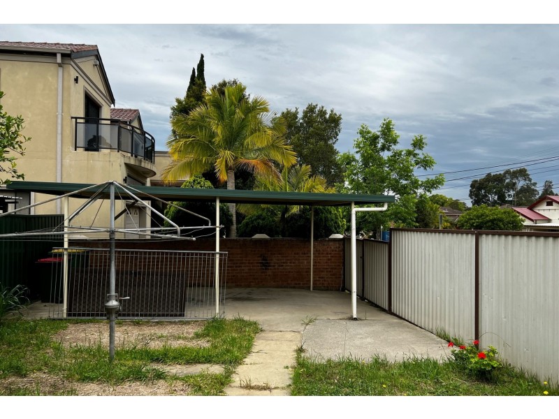 107 The Avenue, Granville NSW 2142