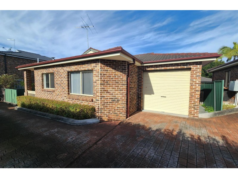 2/14 Richardson Street, Merrylands NSW 2160