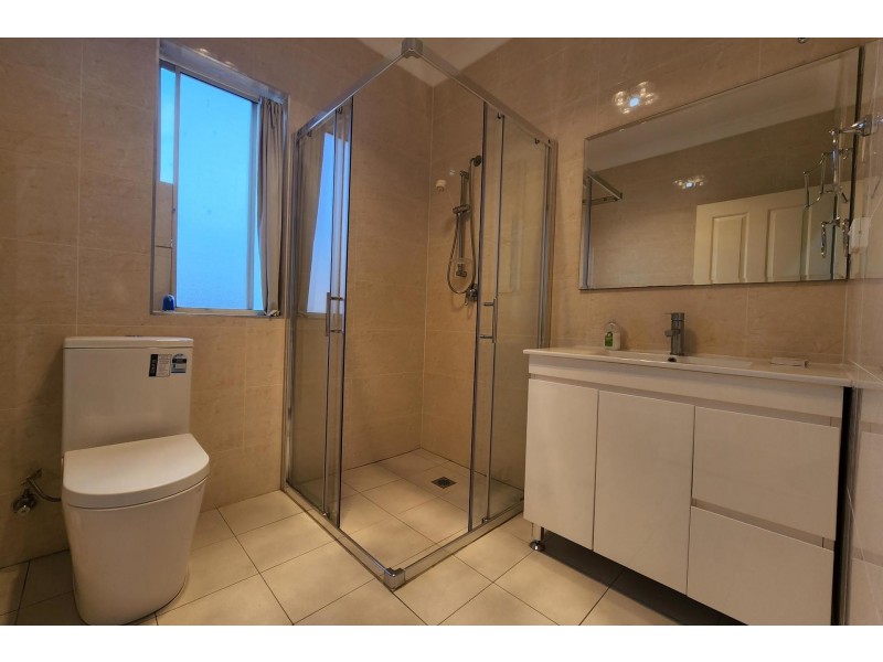 2/14 Richardson Street, Merrylands NSW 2160