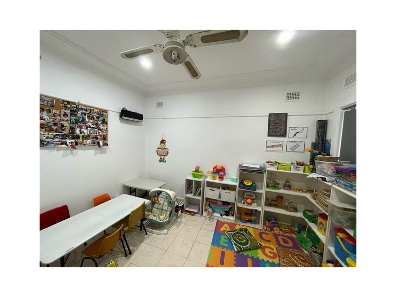 27 Lackey Street, Granville NSW 2142