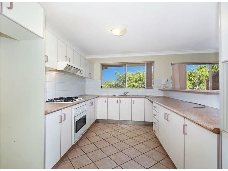 8/1-3 Windsor Road, Merrylands NSW 2160