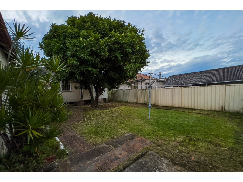 11 Nowra Street, Merrylands NSW 2160
