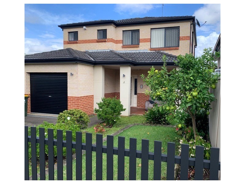 2/1-3 Renfrew Street, Guildford NSW 2161