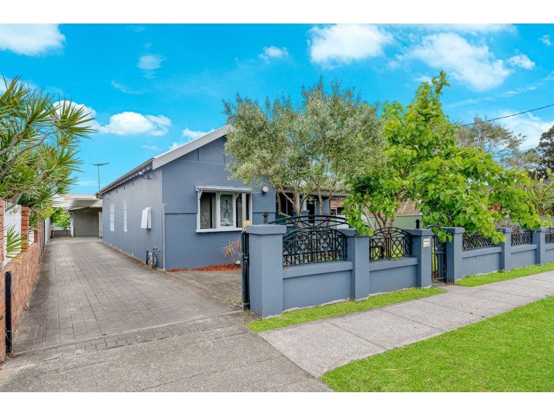 11 Bolton Street, Guildford NSW 2161