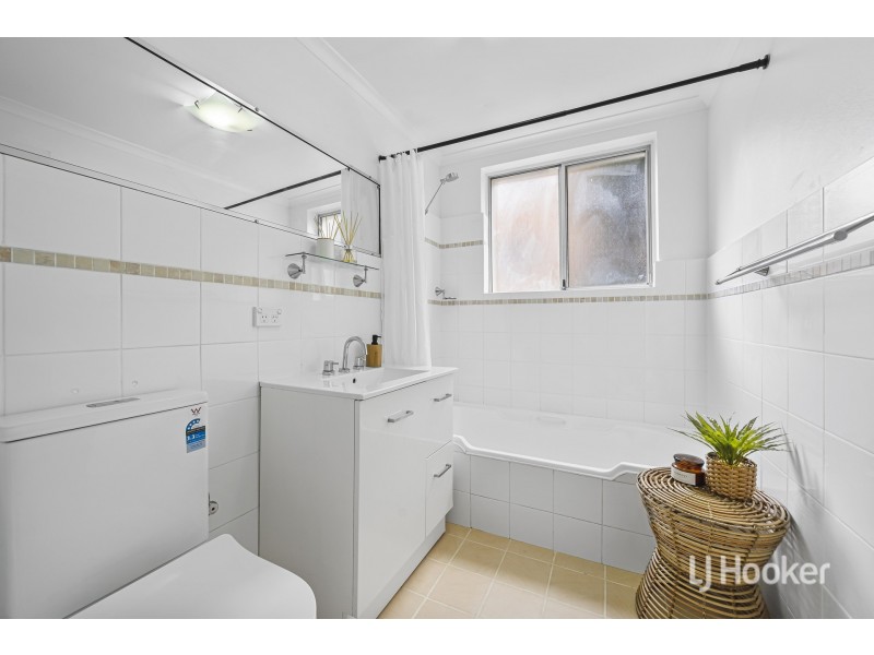 2/15 Todd Street, Merrylands NSW 2160