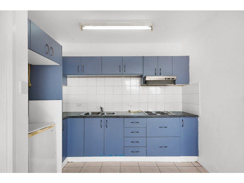 18/6-8 Station Street, Guildford NSW 2161