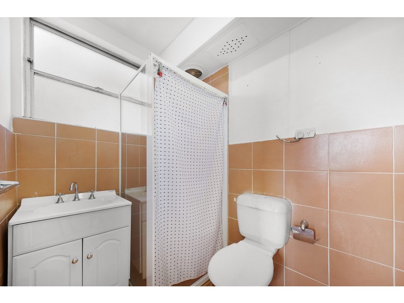 18/6-8 Station Street, Guildford NSW 2161