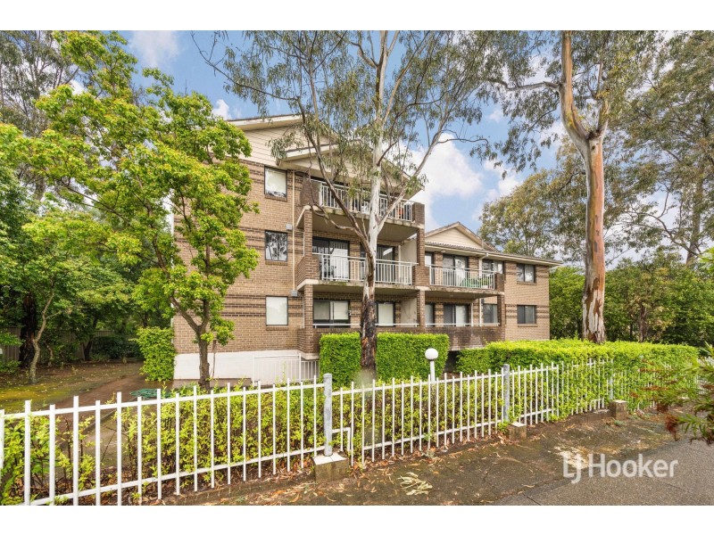 14/13 Oxford Street, Merrylands NSW 2160