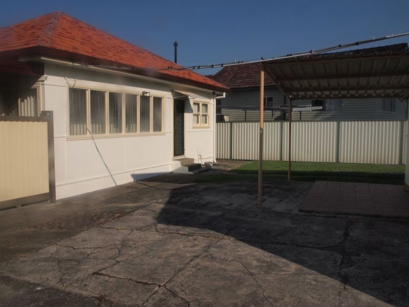 182 Robertson Street, Guildford NSW 2161