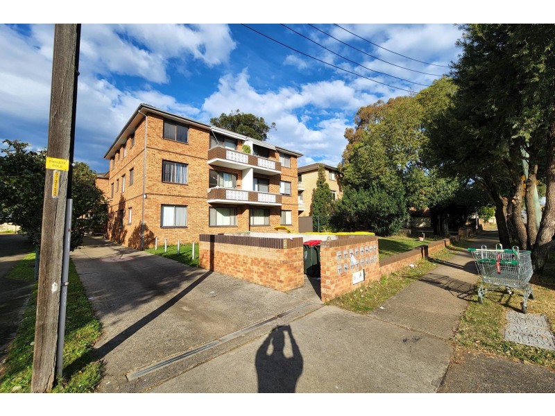 6/39-41 The Trongate, Granville NSW 2142