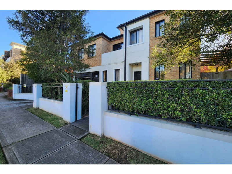 2/7 Talbot Road, Guildford NSW 2161