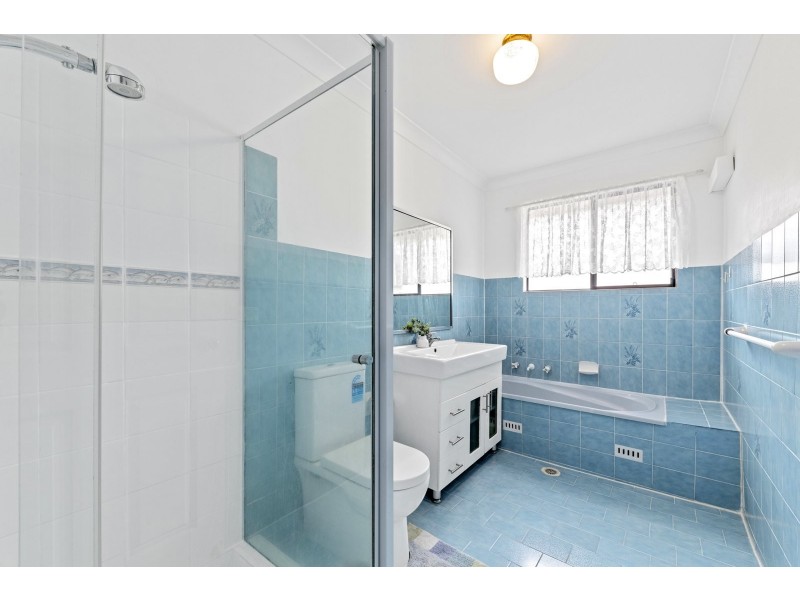 2/6a Claremont Street, Merrylands NSW 2160