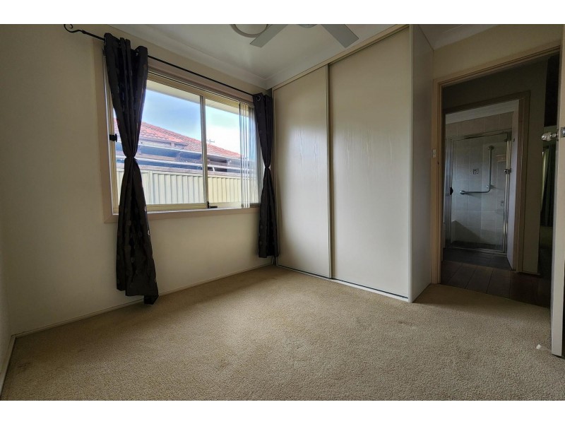 16 Bathurst Street, Greystanes NSW 2145