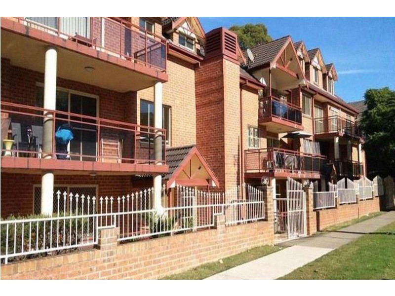 13/76-80 Meredith Street, Bankstown NSW 2200