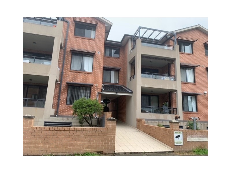 2/10-12 Wingello Street, Guildford NSW 2161