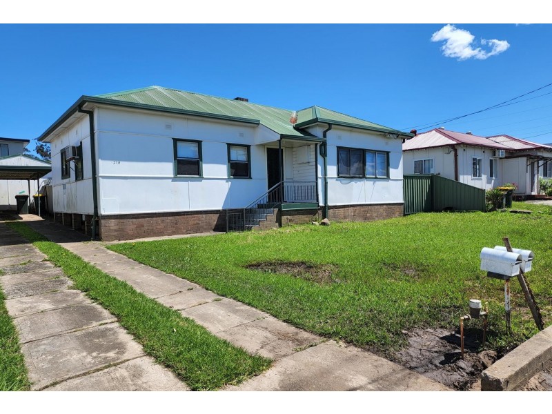 218 & 218a Excelsior Street, Guildford NSW 2161