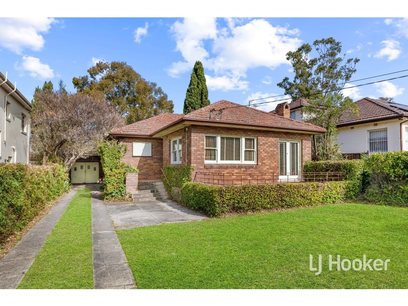 12 Malvern Avenue, Merrylands NSW 2160